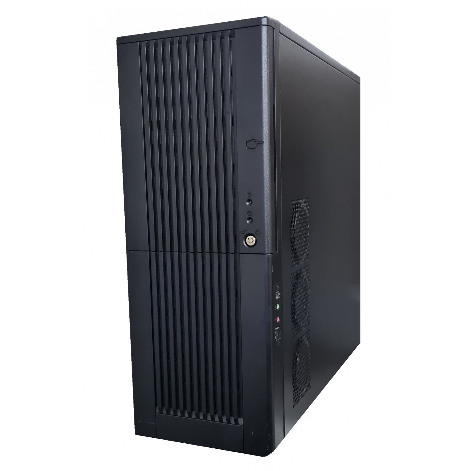 Carcasa second hand Chieftec Tower Alte componente PC