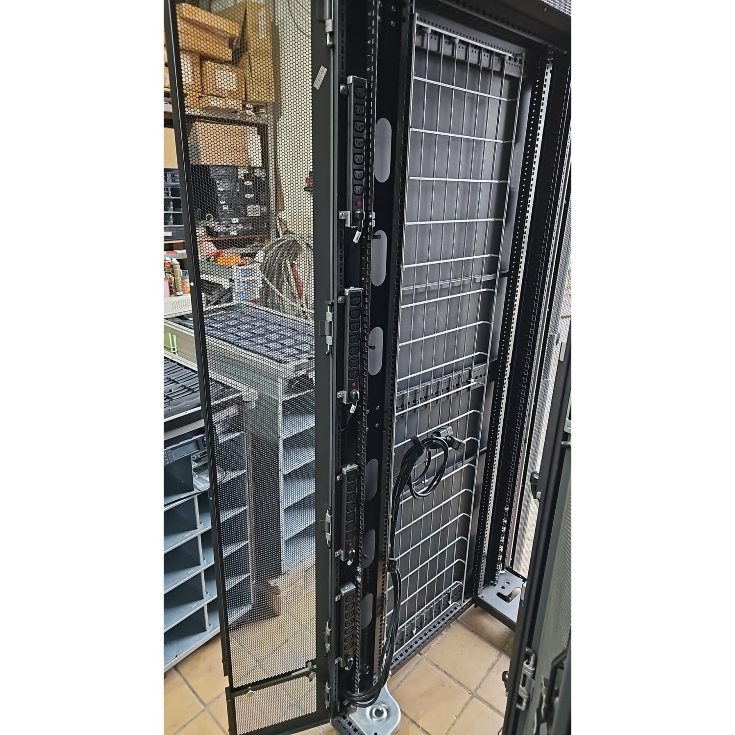 Rack HP 10642 G2 600 x 1000 42U 383573-001 Diverse Server
