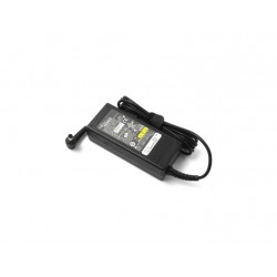 Alimentator laptop second hand Fujitsu 20V 3.25A 65W mufa 5.5mm x 2.5mm