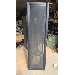 Rack 42U APC AR2101BLK (FARA panouri laterale)