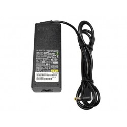 Alimentator laptop Fujitsu ADP-80SB B CP531925 CP531923 19V 4.22A 80W tip mufa 5.5mm x 2.5mm Mufa cu 3 pini!!!!