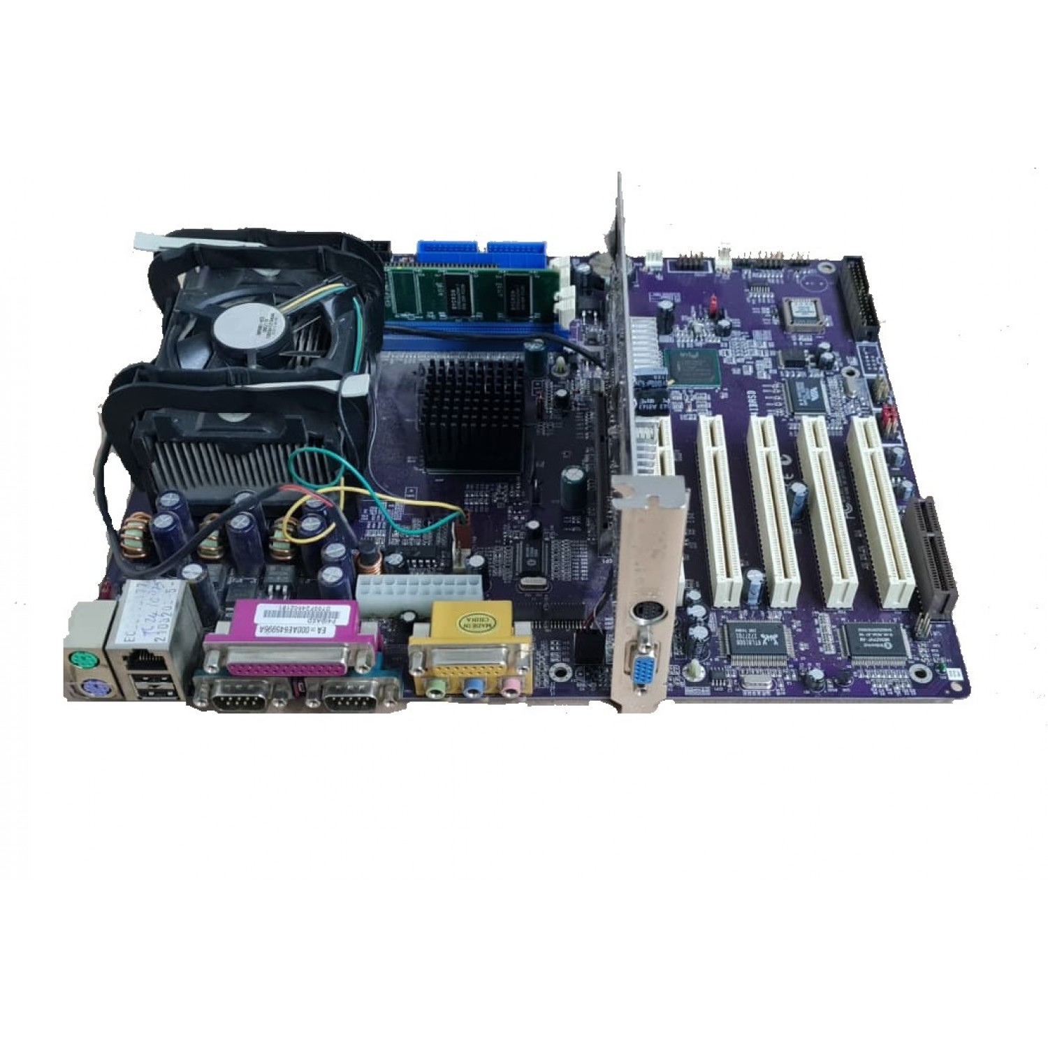 Kit placa de baza ECS P4IBASD cu procesor Celeron Pentium 4 cu placa video GeForce MX440 64MB AGP inclusa Socket 478 Placi de Baza PC