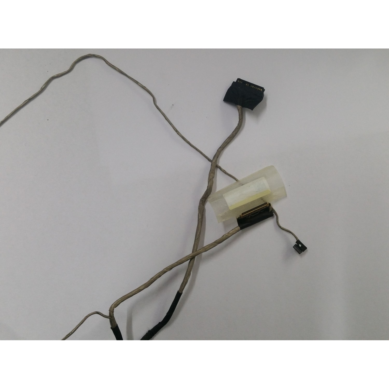 Cablu LCD LENOVO 100-15IBY