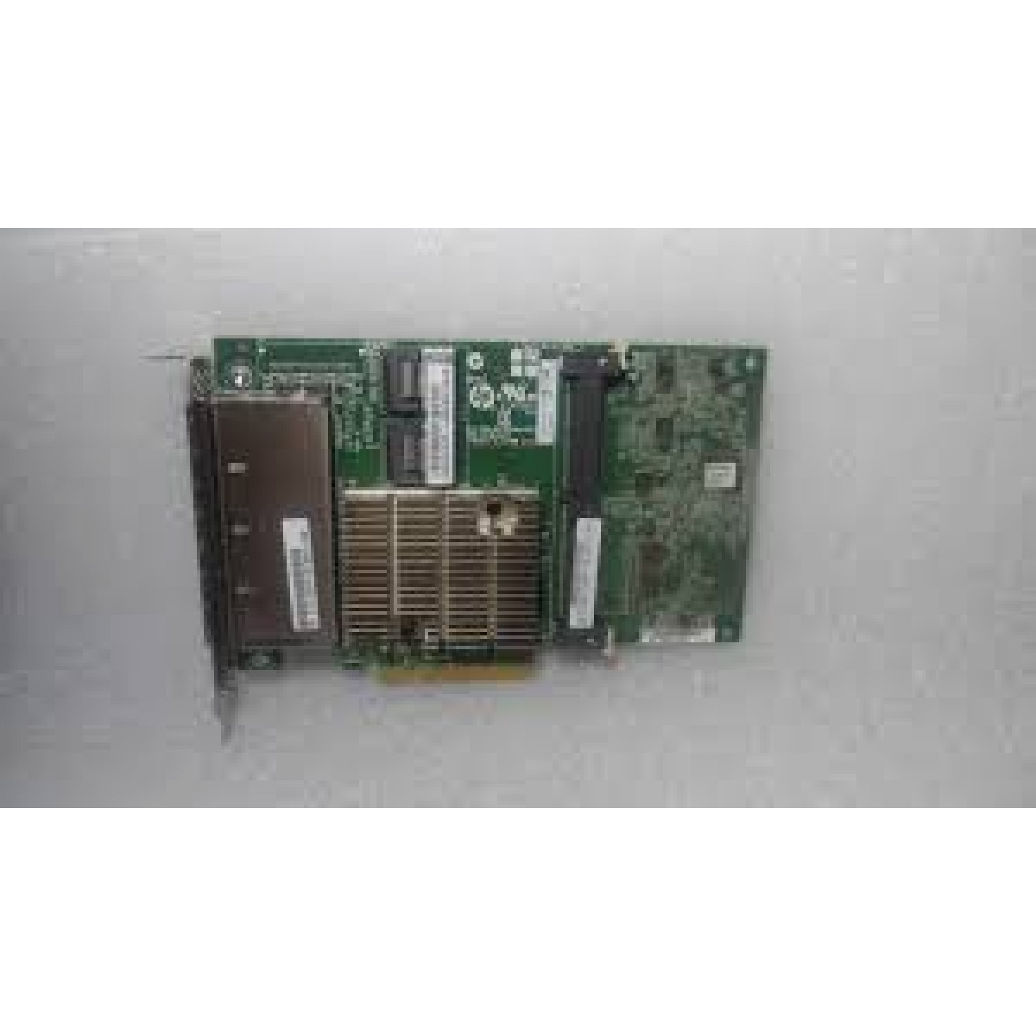 Controller Raid HP Smart Array P822 fara baterie si memorie cache