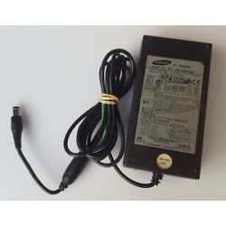 Alimentator monitor second hand SAMSUNG PSCV360104A 12V 3A tip mufa cu pin 6.5mm x 4.4mm