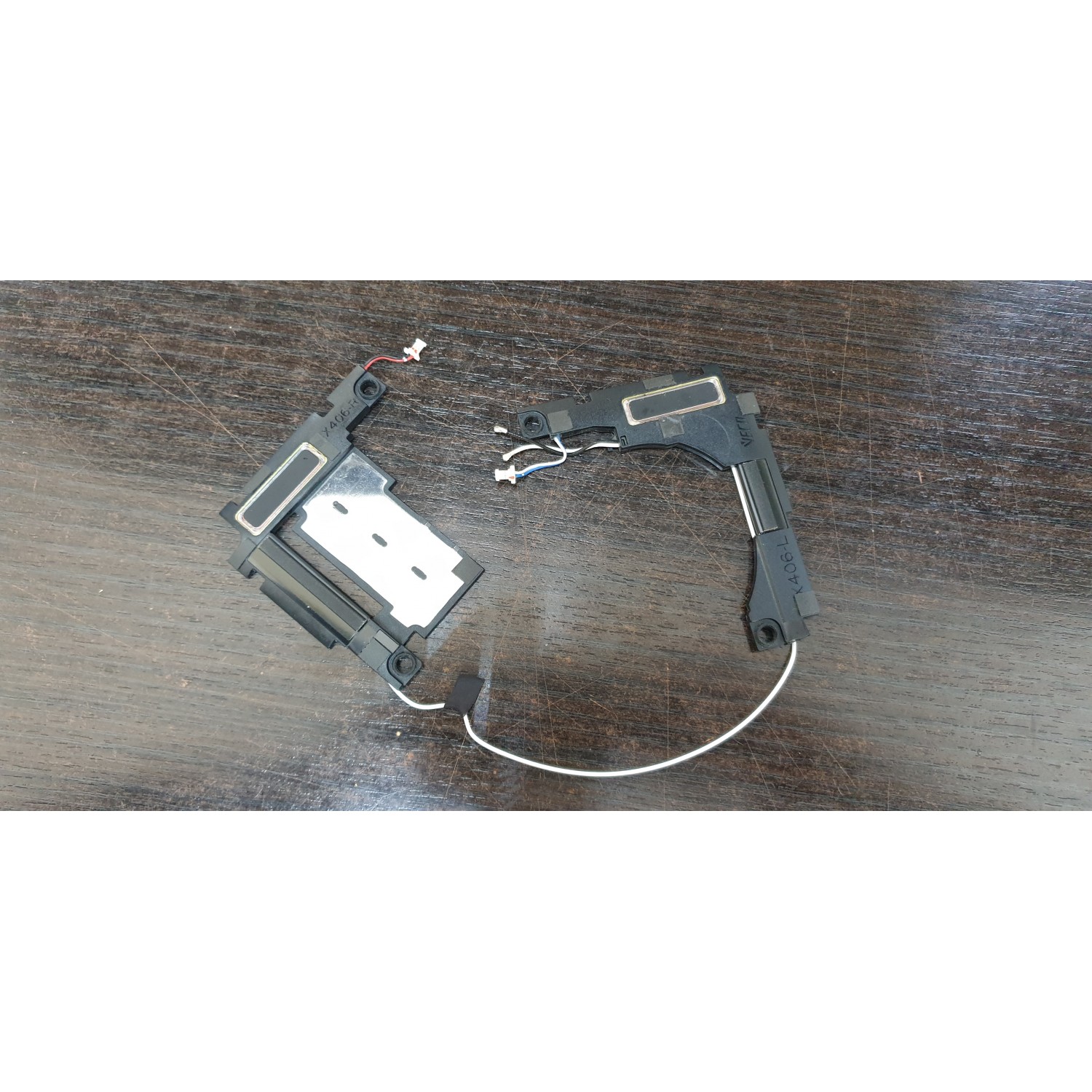 Set Difuzoare si Antene Wireless Asus VivoBook S406U Difuzoare