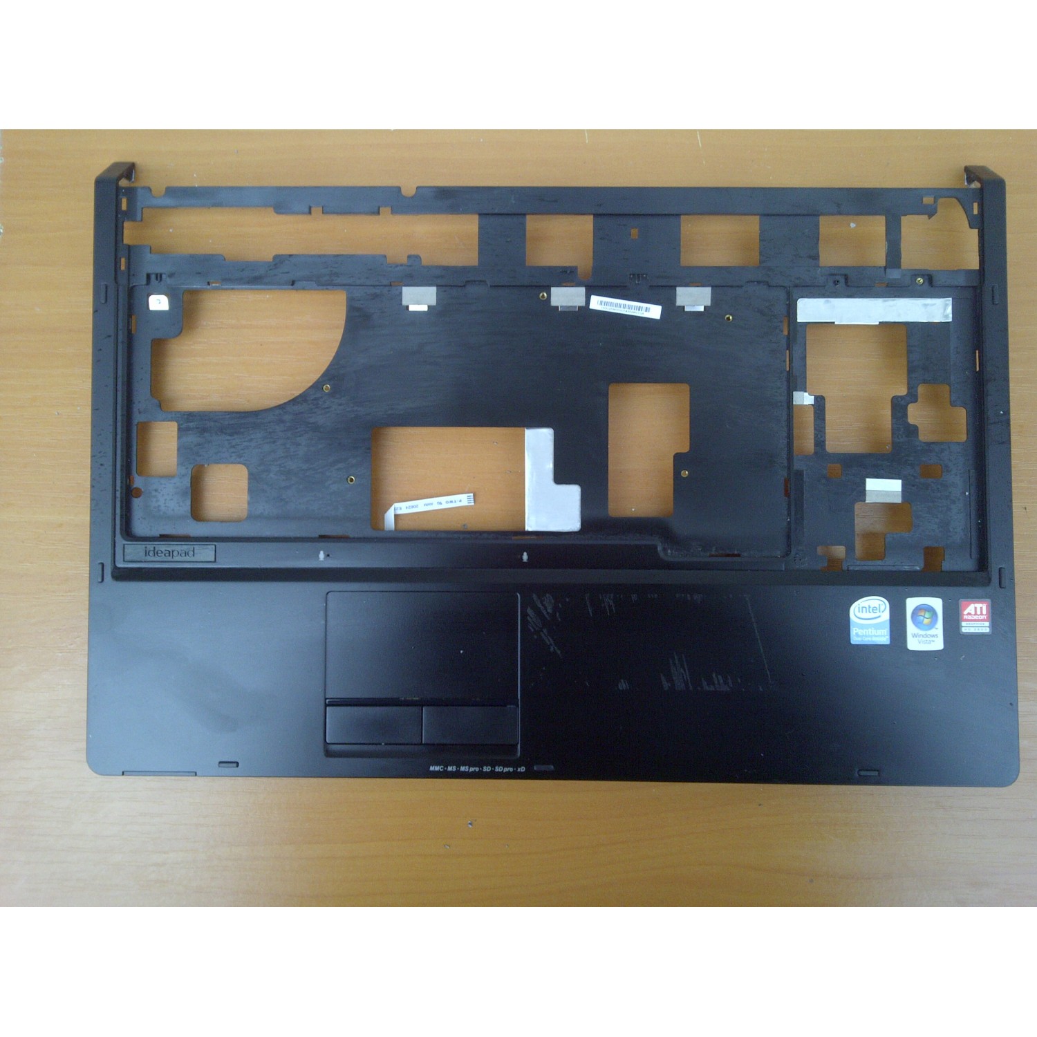 Palmrest cu touchpad Lenovo IdeaPad Y730