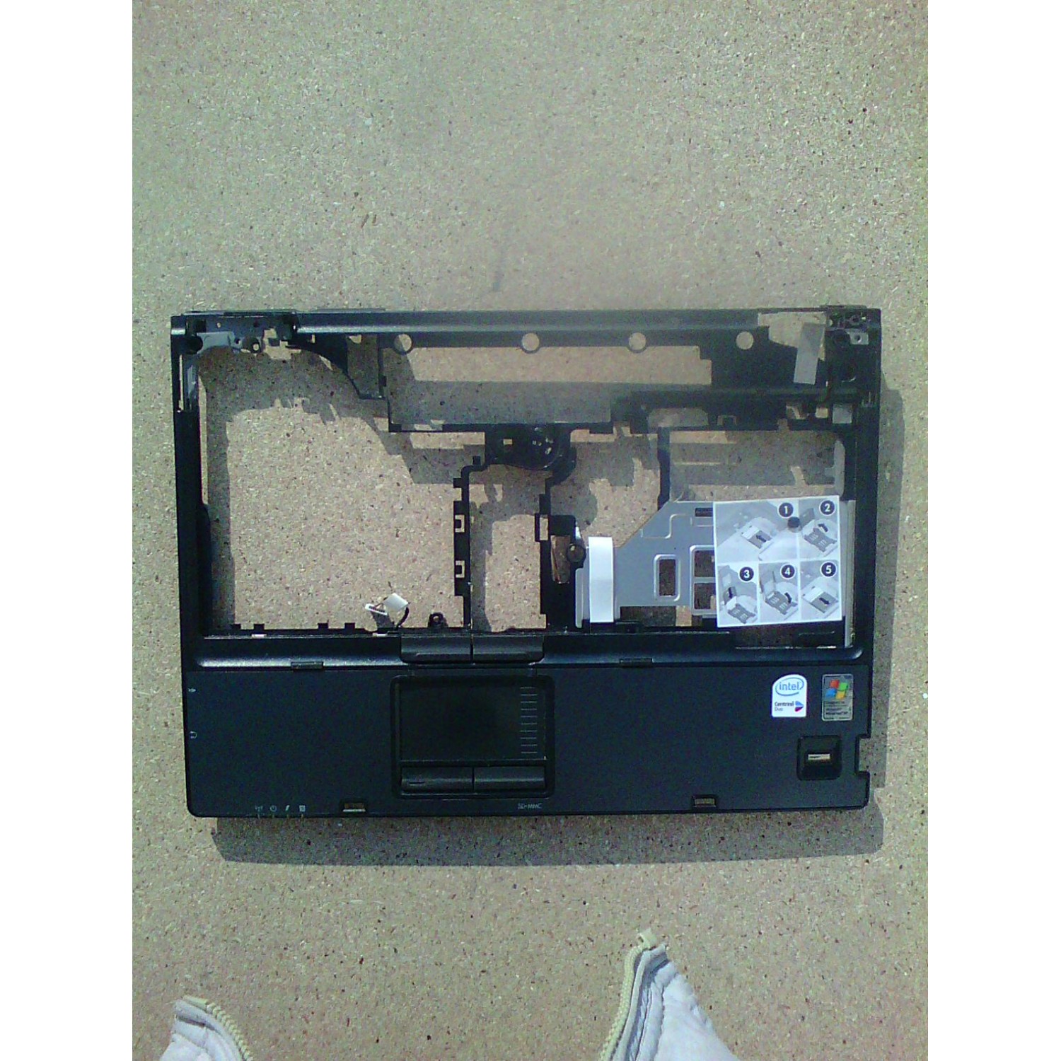 Palmrest cu touchpad HP NC 6400 41882-001