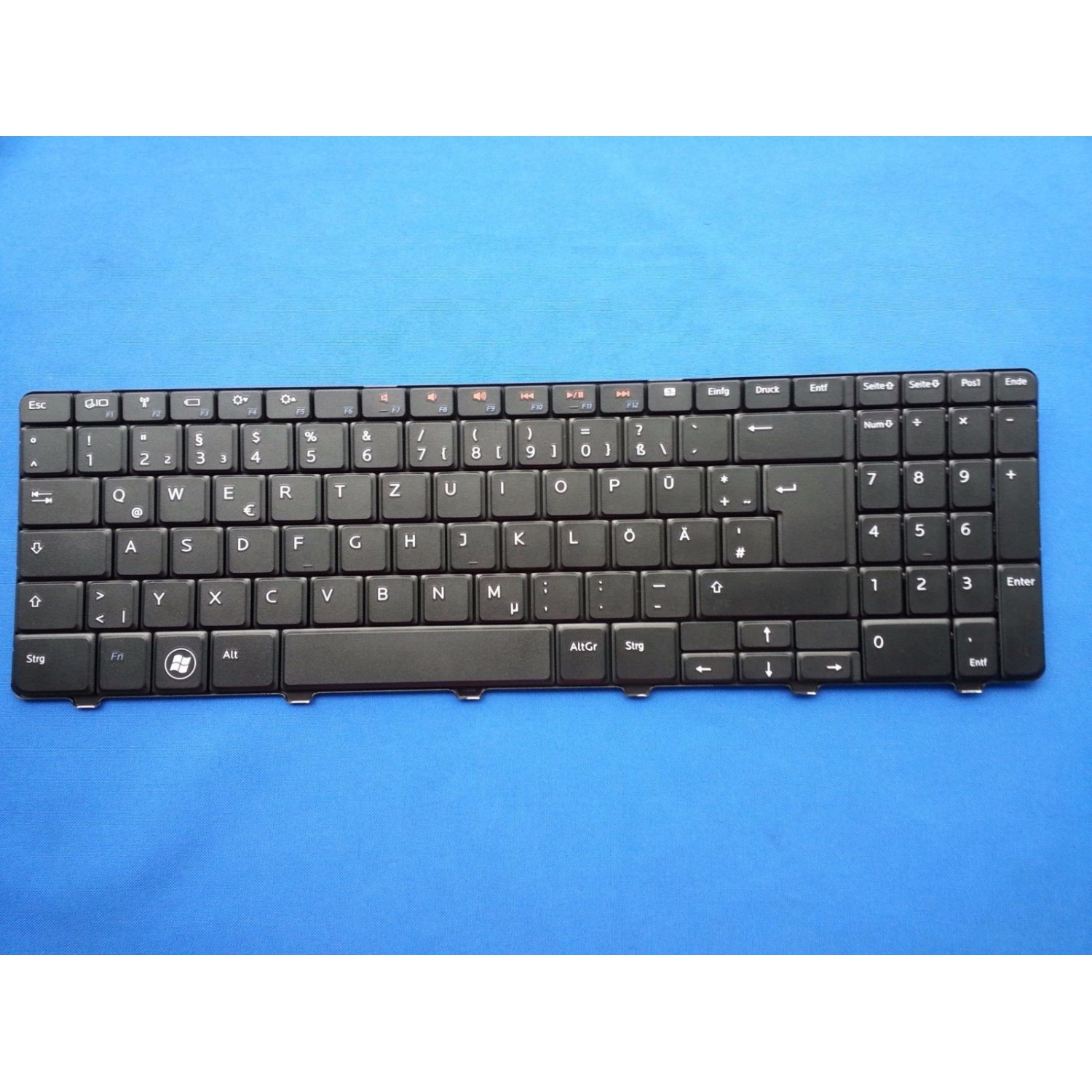 Tastatura laptop noua DELL Inspiron 15R N5010 M5010  DP/N R07R8 Germania