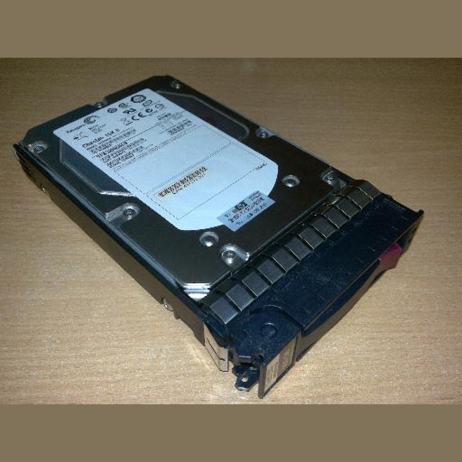 Hard disk server  NOU desigilat Seagate 300GB SAS  3.5" 15K Rpm 3GB/S - ST3300656SS 432146-001 Hardisk-uri Server