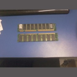 MEMORIE 512M PC133