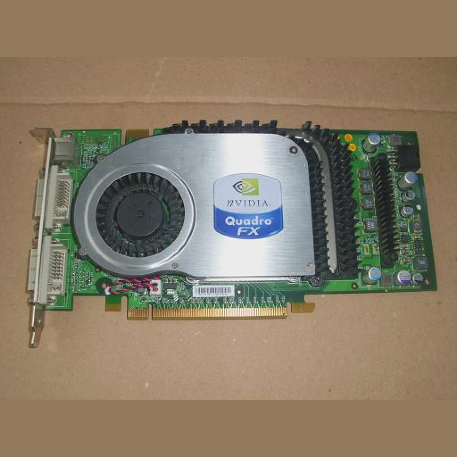 Placa video PC second hand NVidia Quadro FX3400 Dual DVI  TV-O 256MB 256Bit