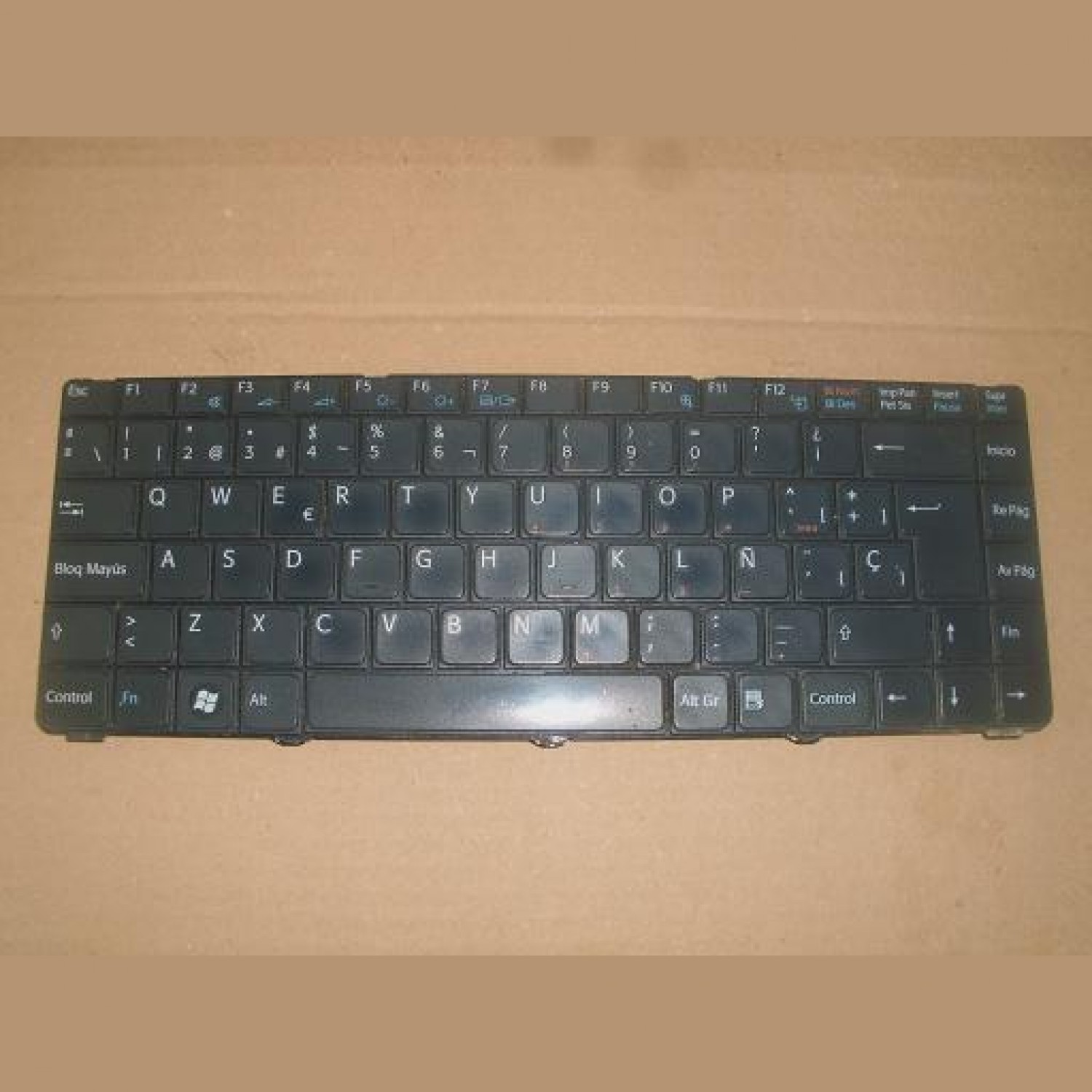 Tastatura laptop second hand Sony VGN-NR Layout SPANIA