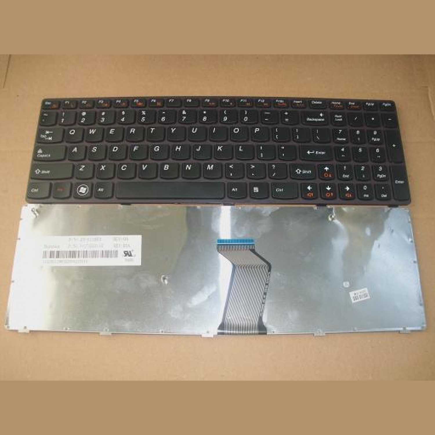 Tastatura laptop noua LENOVO V570 B570 Purple Frame Black US