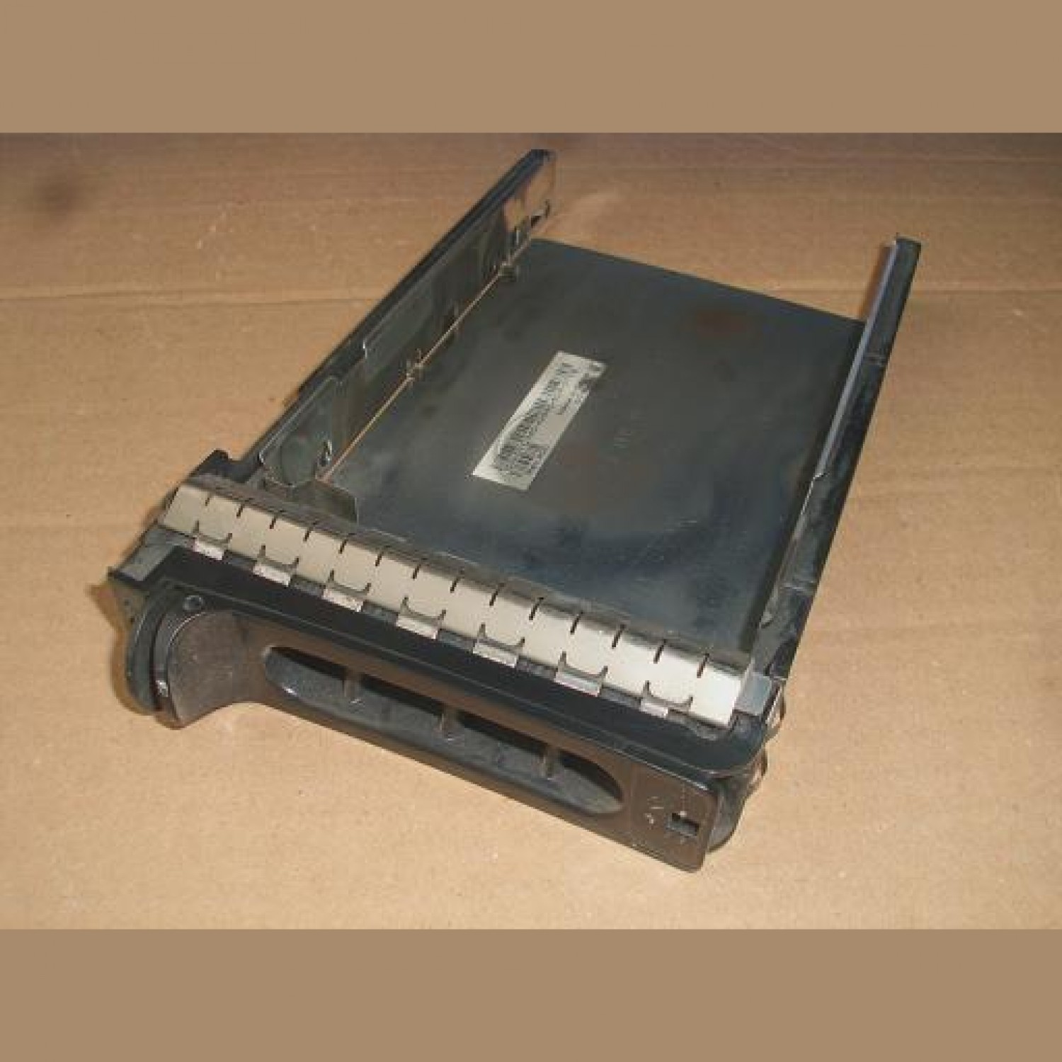 Caddy HDD Server Dell  PowerEdge 3.5" 1950 2950 2850 D981C H9122 SAS Hardisk-uri Server Caddy HDD Server Dell  PowerEdge 3.5" 1950 2950 2850 D981C H9122 SAS Hardisk-uri Server