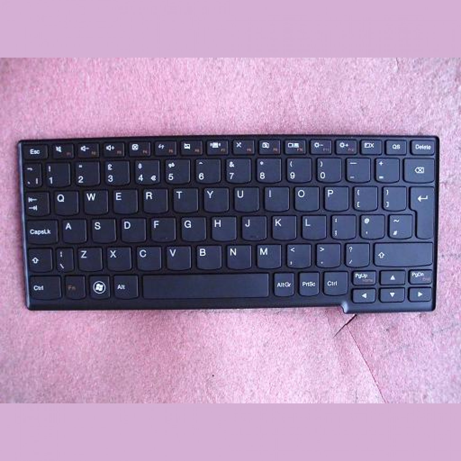 Tastatura laptop noua LENOVO IDEAPAD S205 Black Frame Black  UK
