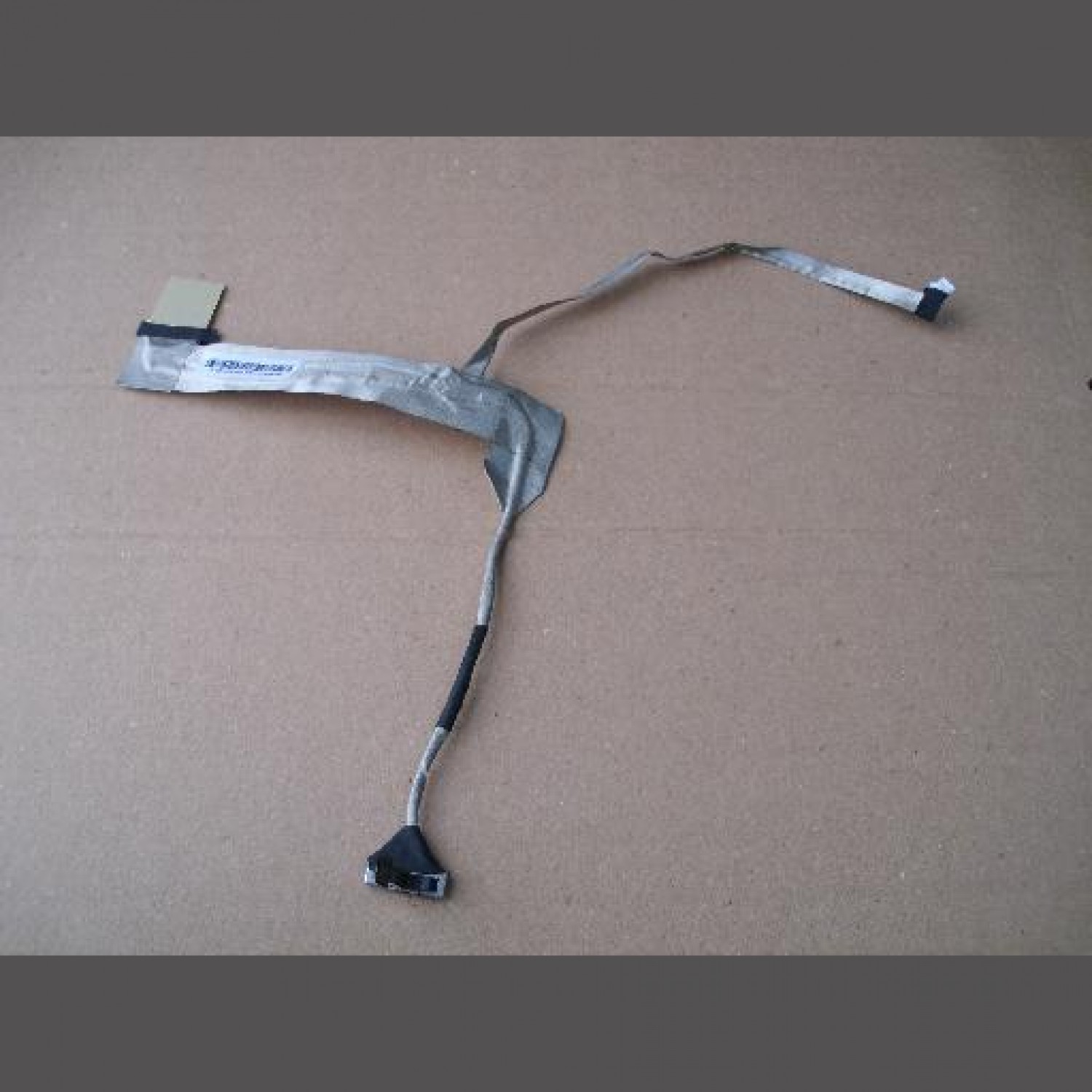 Cablu LCD Nou ACER Extensa 5235 5635 5635G 5635Z(with camera connector ,vers.2)