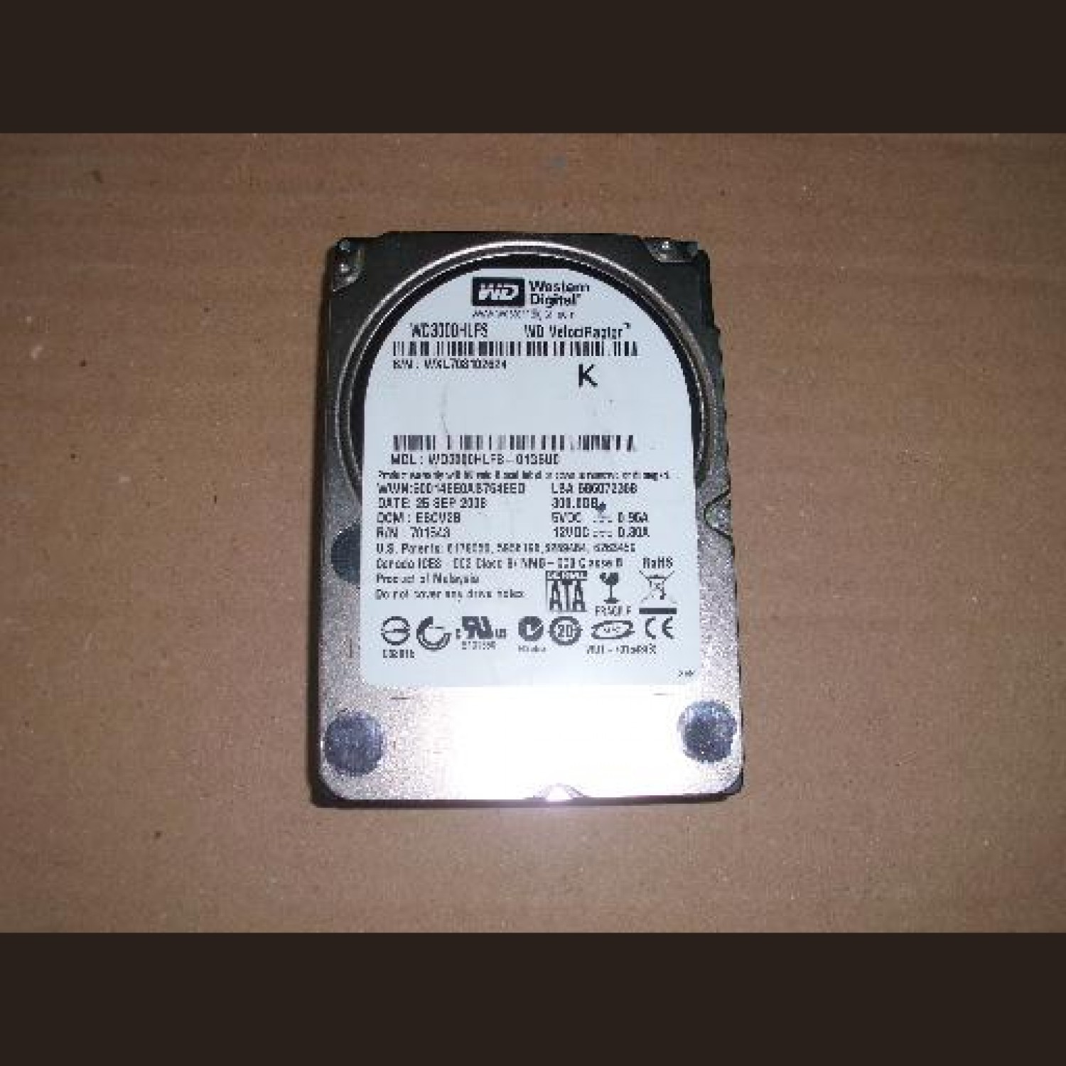 Hard disk Western Digital WD VelociRaptor 300GB 10000 RPM 2.5" WD3000HLFS WD3000HLHX WD3000BLFS WD3000BLHX diverse modele Hard Disk-uri PC