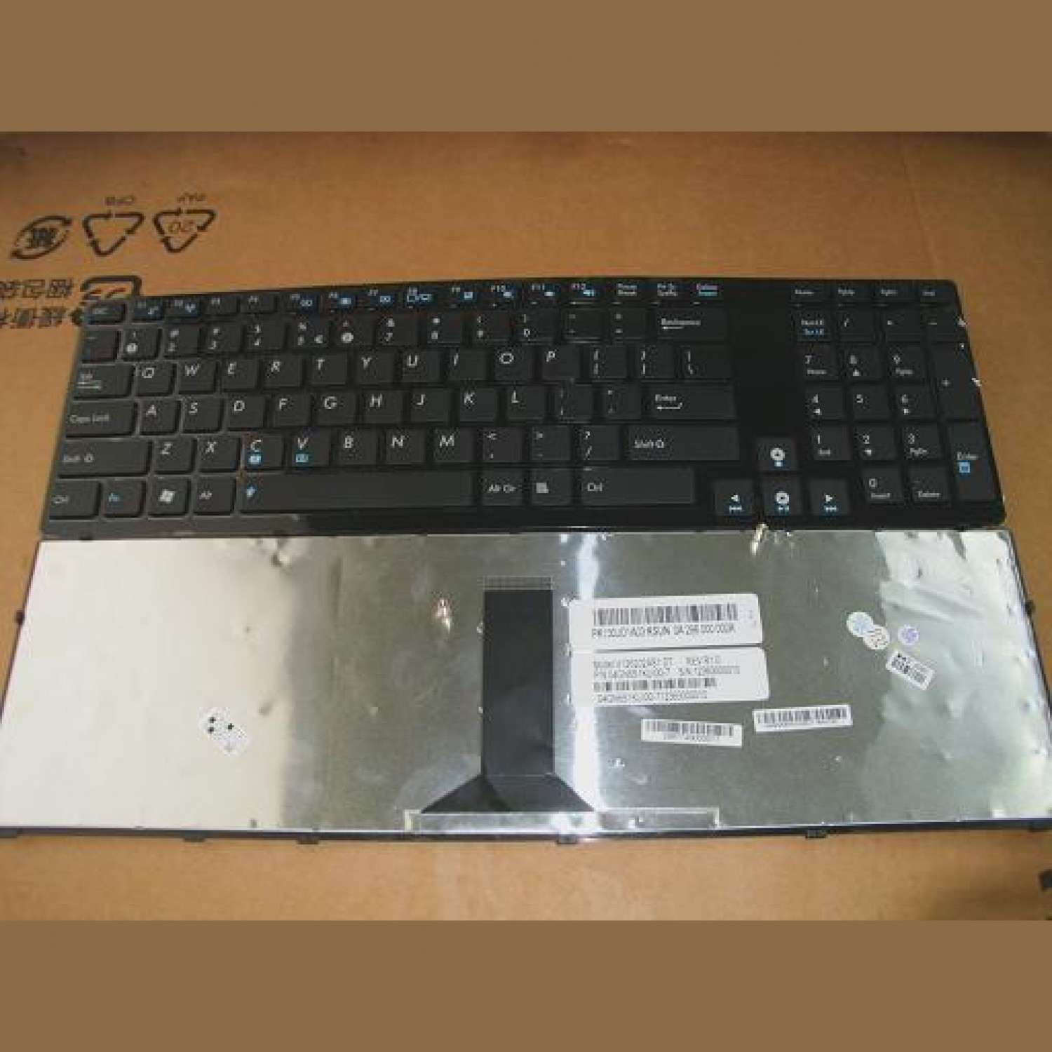 Tastatura laptop noua ASUS K93