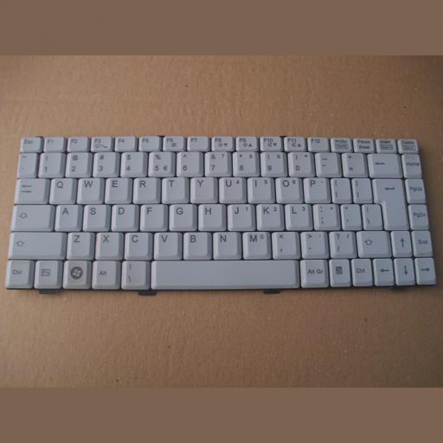 Tastatura laptop second hand FUJITSU AMILO V2030 V2033 V3515 Li1705 / FOUNDER R511 H511 UI