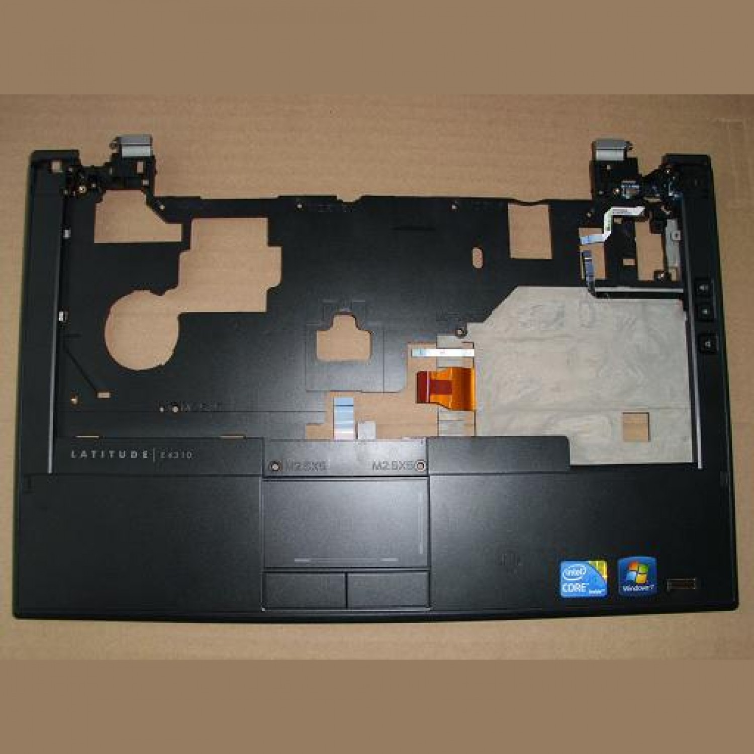 Palmrest NOU cu finger print , butoane media DELL LATITUDE E4310 0N9VWR
