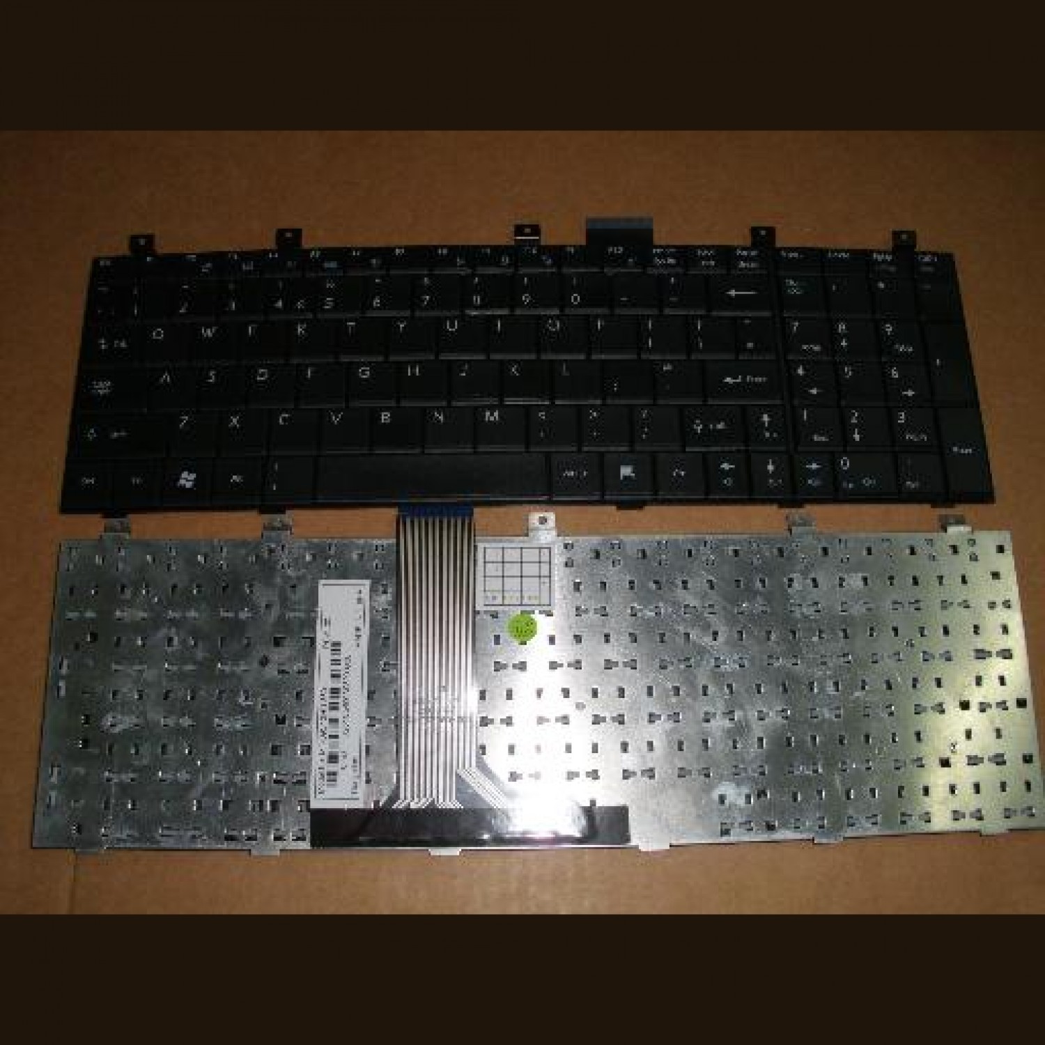 Tastatura laptop noua MSI CR700 MS-1683 CR600 VX600/LG E500 (Reprint) Black UK