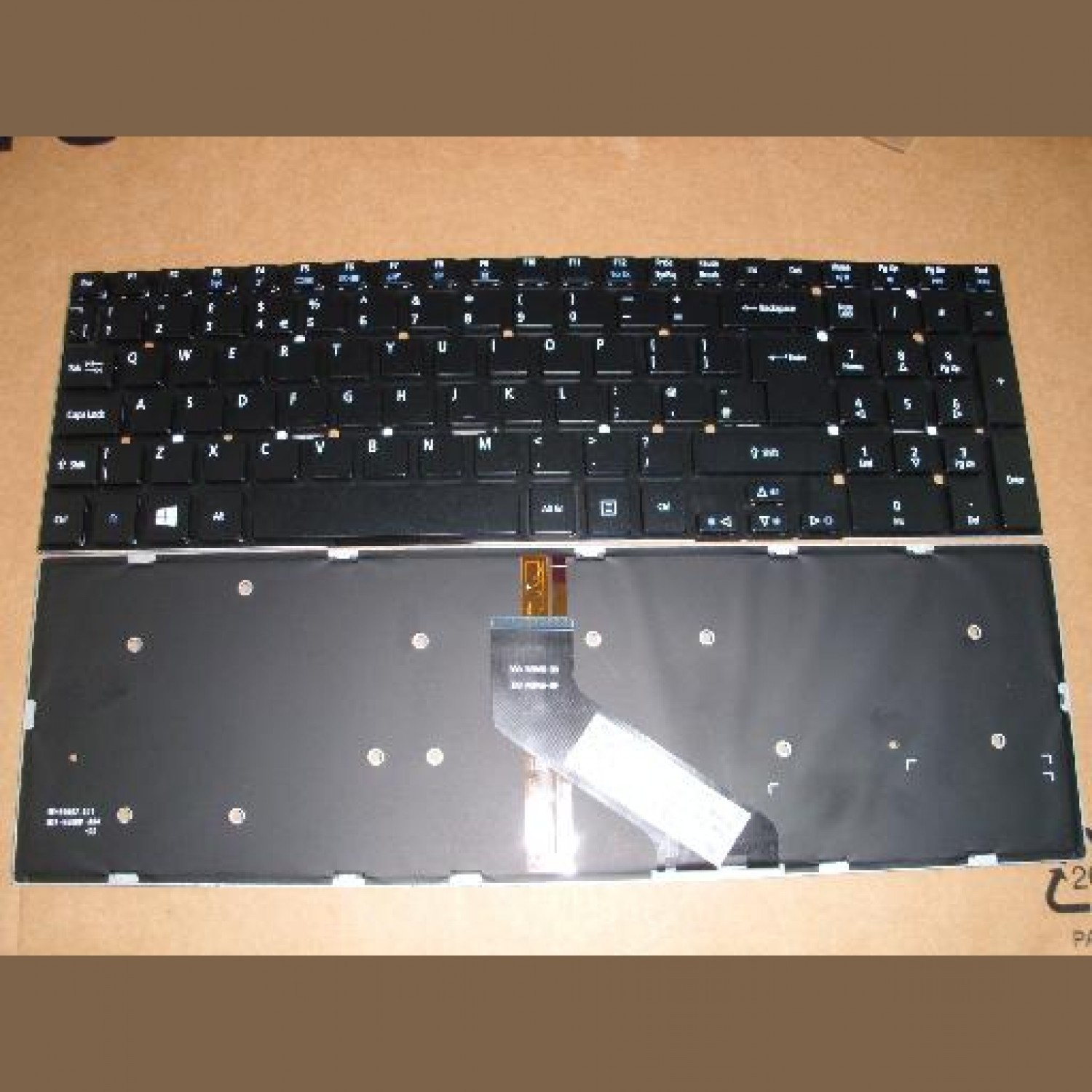 Tastatura laptop noua ACER ASPIRE 5830T Black UK(For WIN8 ,Backlit)