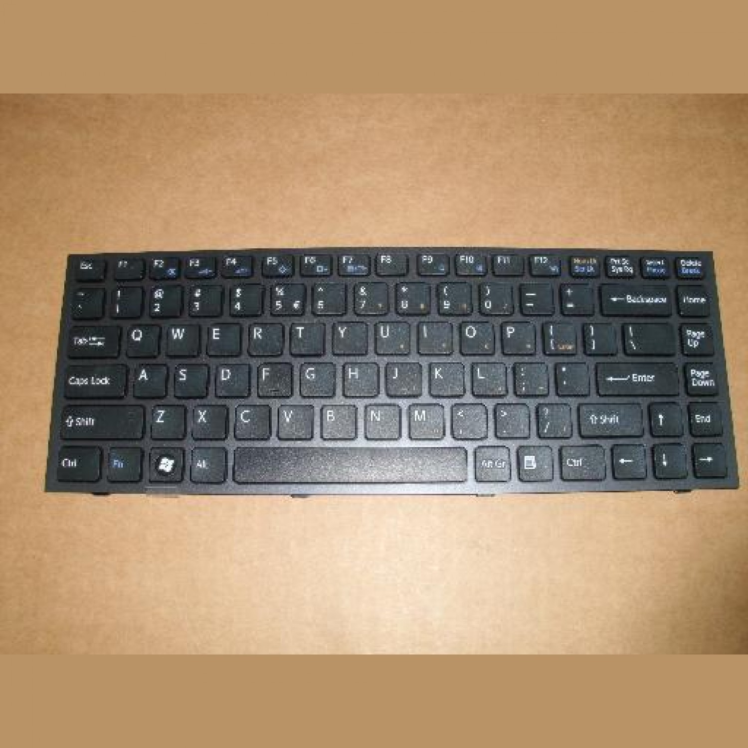 Tastatura laptop noua SONY VPC-S Series BLACK FRAME BLACK US