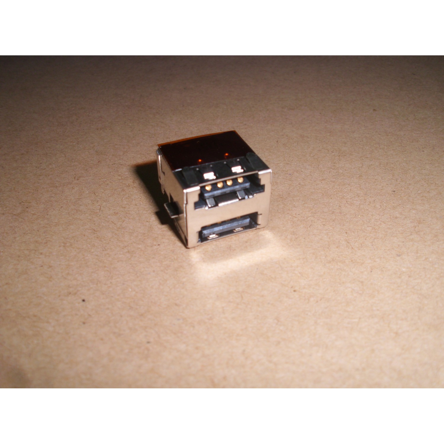 Mufa USB DELL Latitude E6400 E6410 E6500 E6510 Mufe alimentare