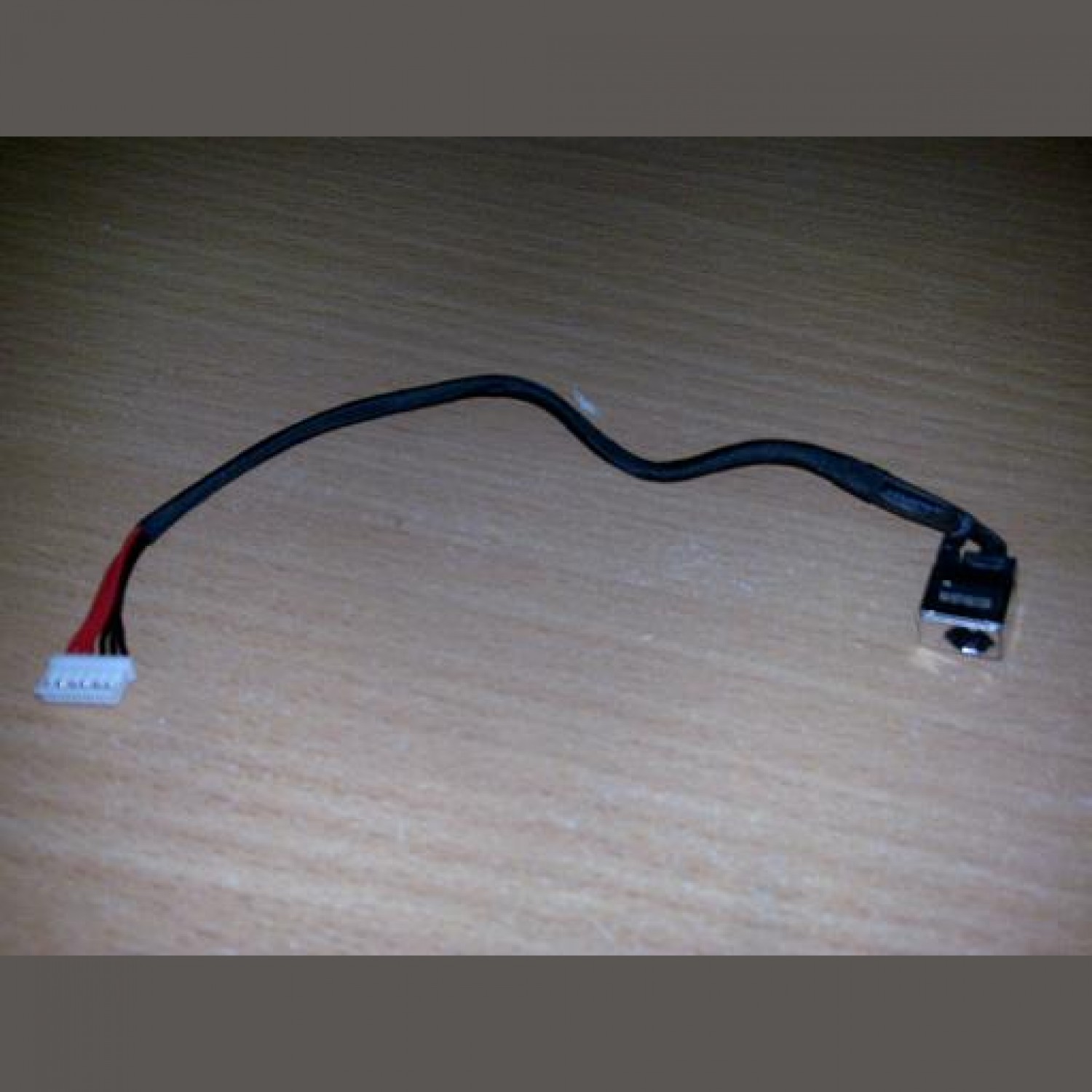 Mufa alimentare laptop nouaLenovo Y560