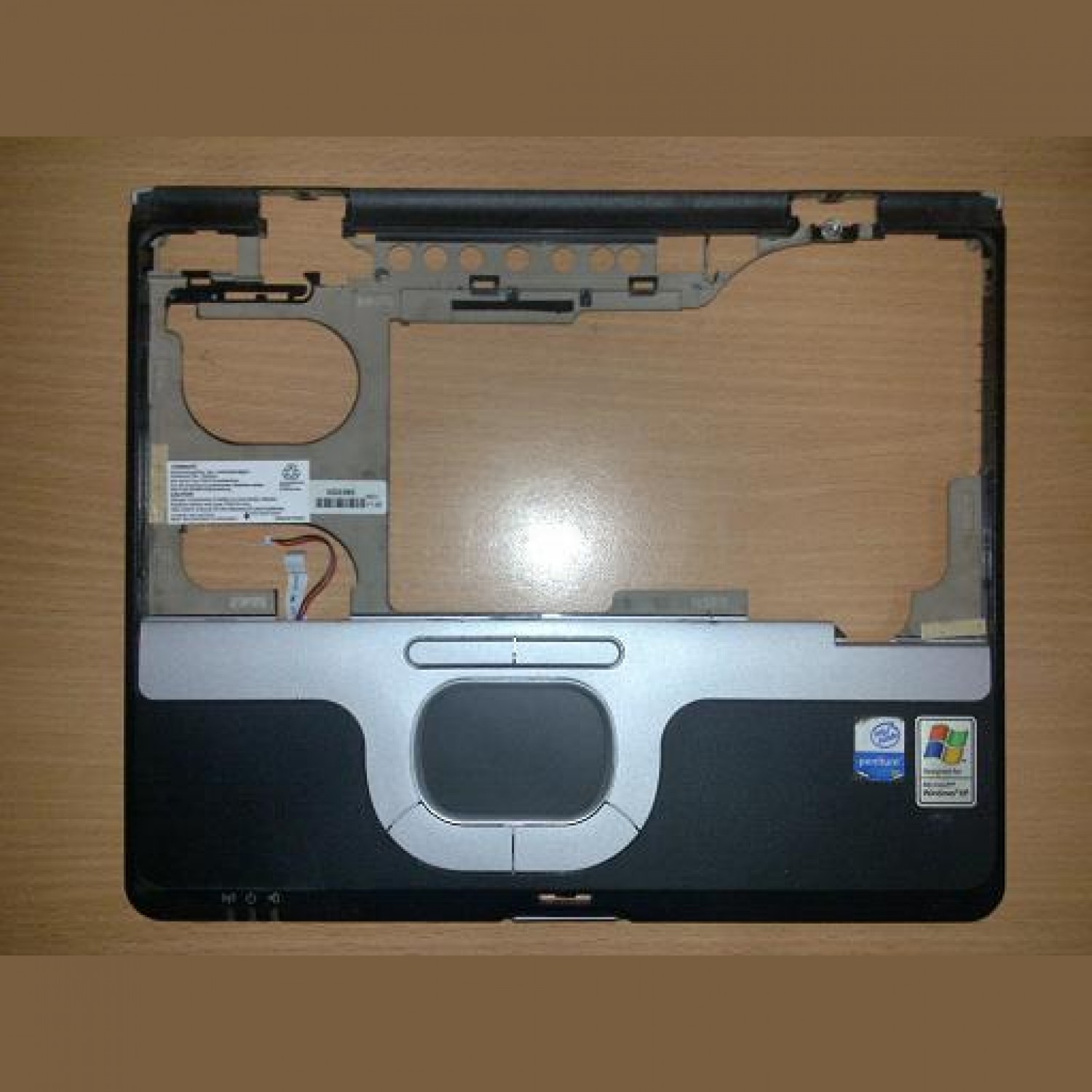 Palmrest cu Touchpad HP NC4000