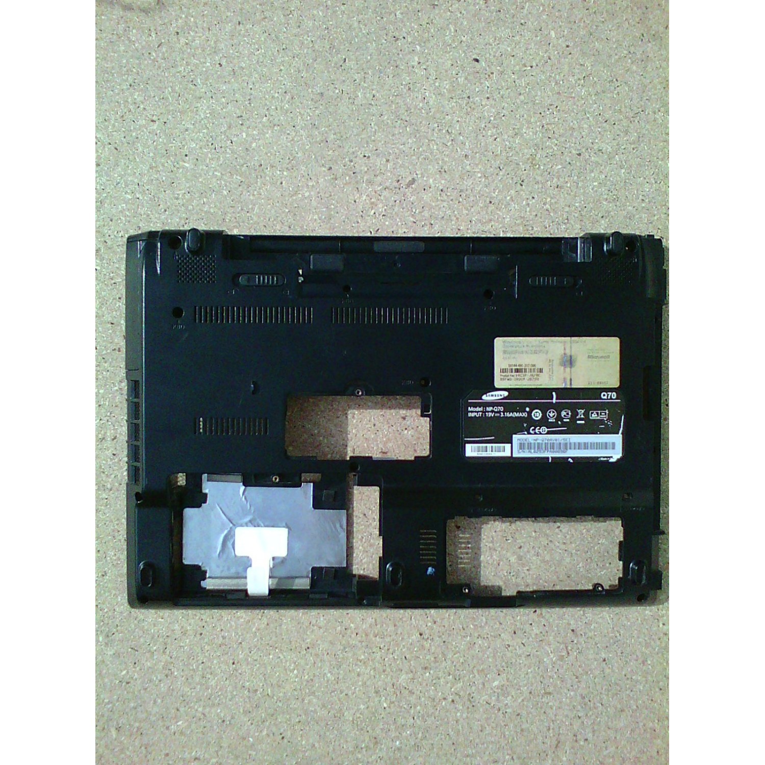 Bottomcase Samsung Q70