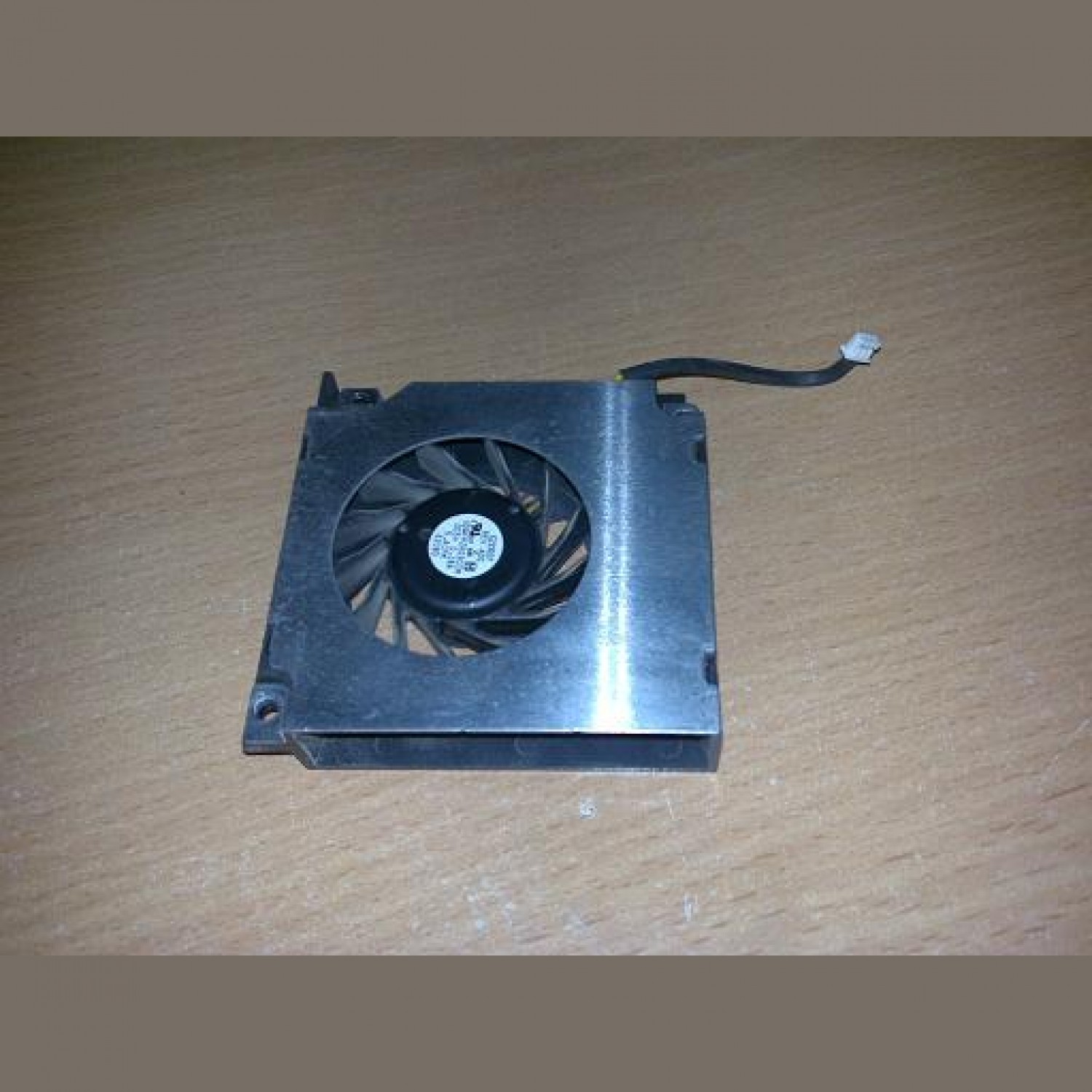 Ventilator Dell DC28A001120