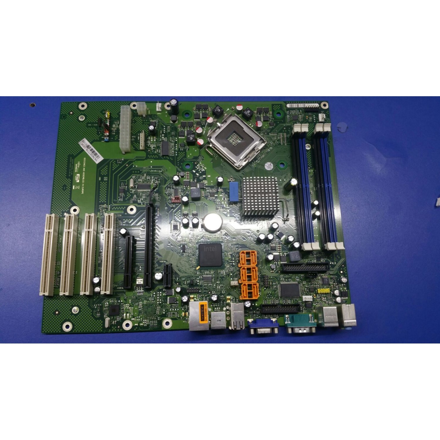 Placa de baza PC Fujitsu Siemens Celsius W360